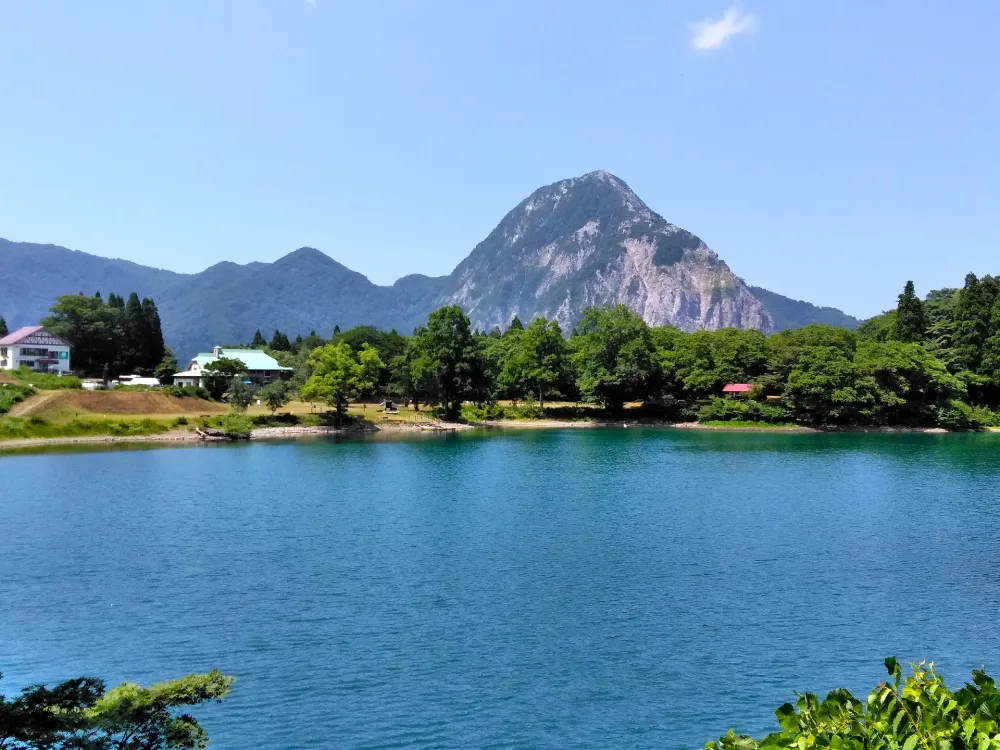 白馬山麓国民休養地高浪の池キャンプ場の写真